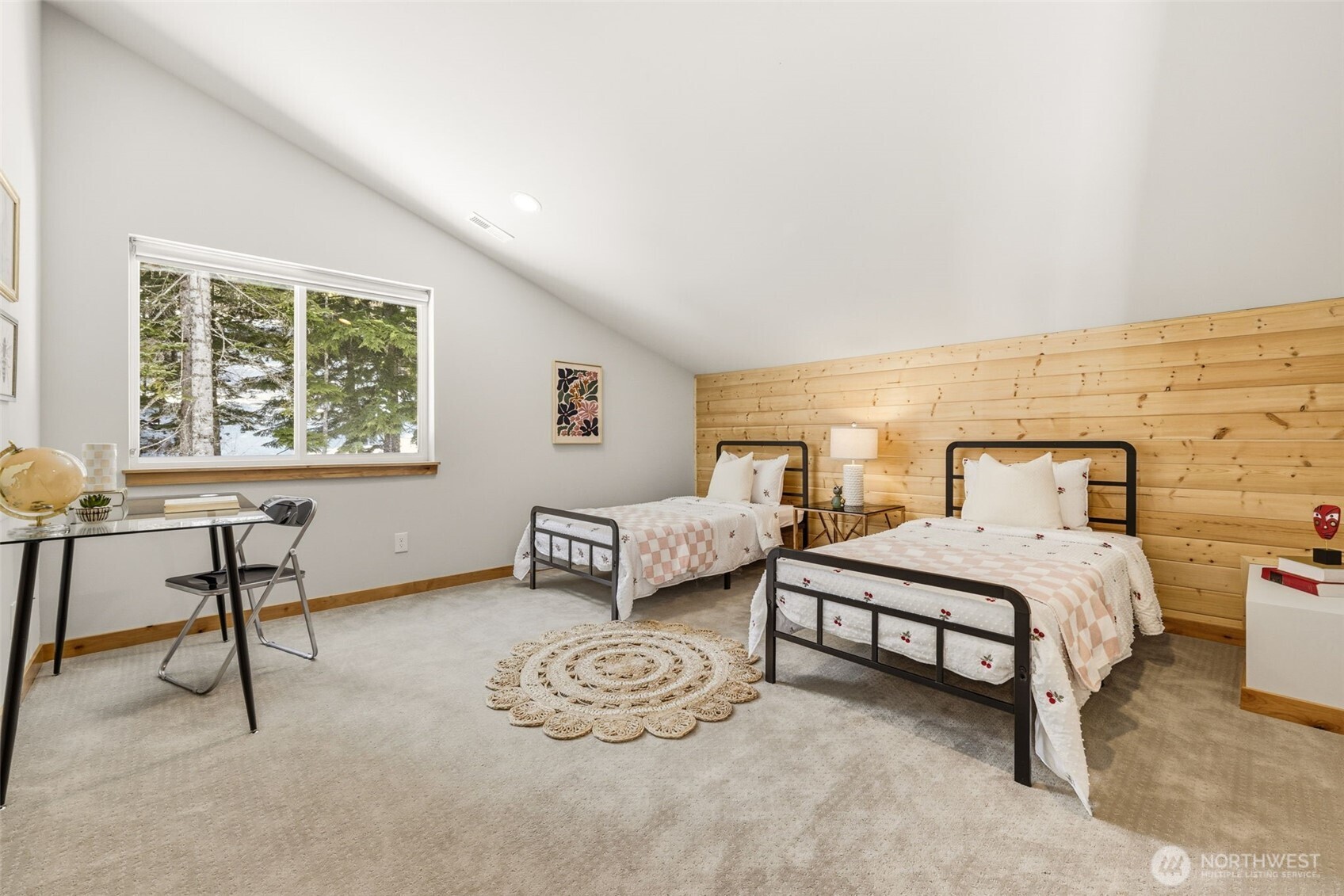 21 Arlberg Place , Snoqualmie Pass, WA 98068