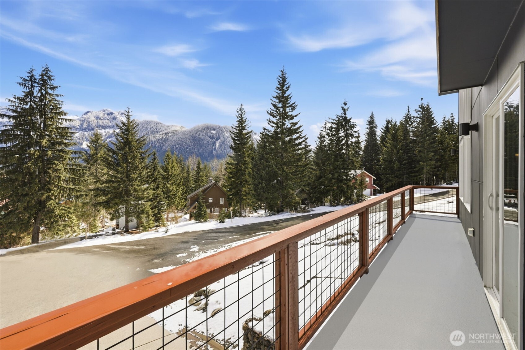21 Arlberg Place , Snoqualmie Pass, WA 98068
