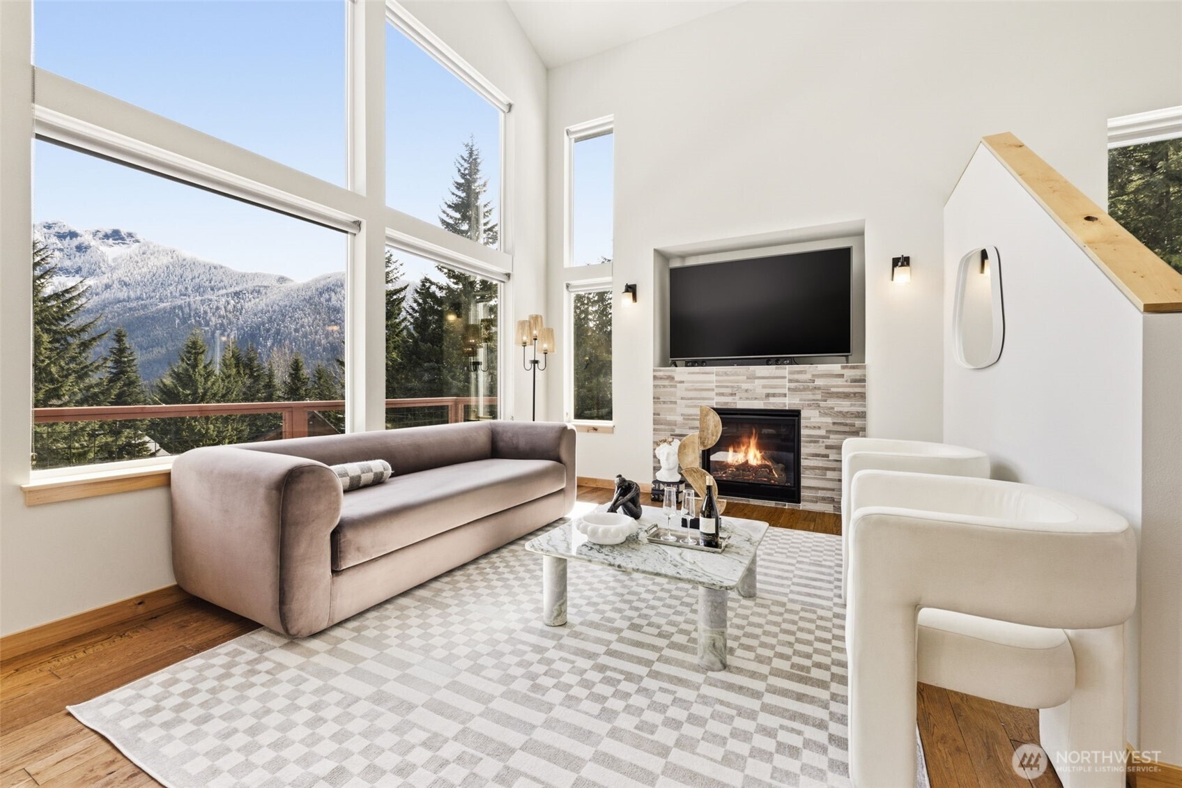21 Arlberg Place , Snoqualmie Pass, WA 98068