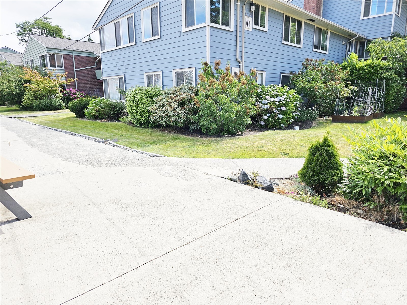 901 N Forest Street #109, Bellingham, WA 98225