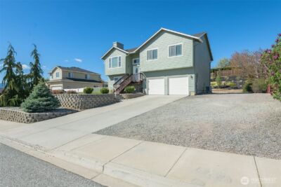 2316 Combine Street , East Wenatchee, WA 98802
