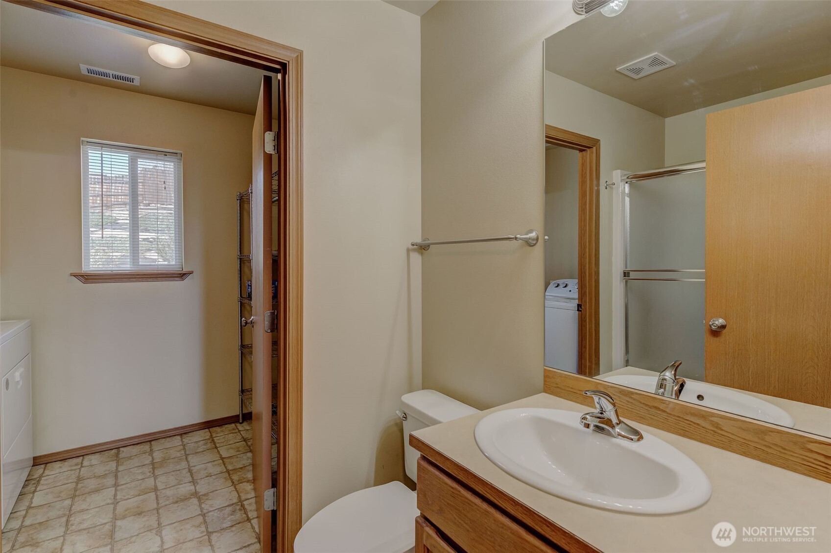 2316 Combine Street , East Wenatchee, WA 98802
