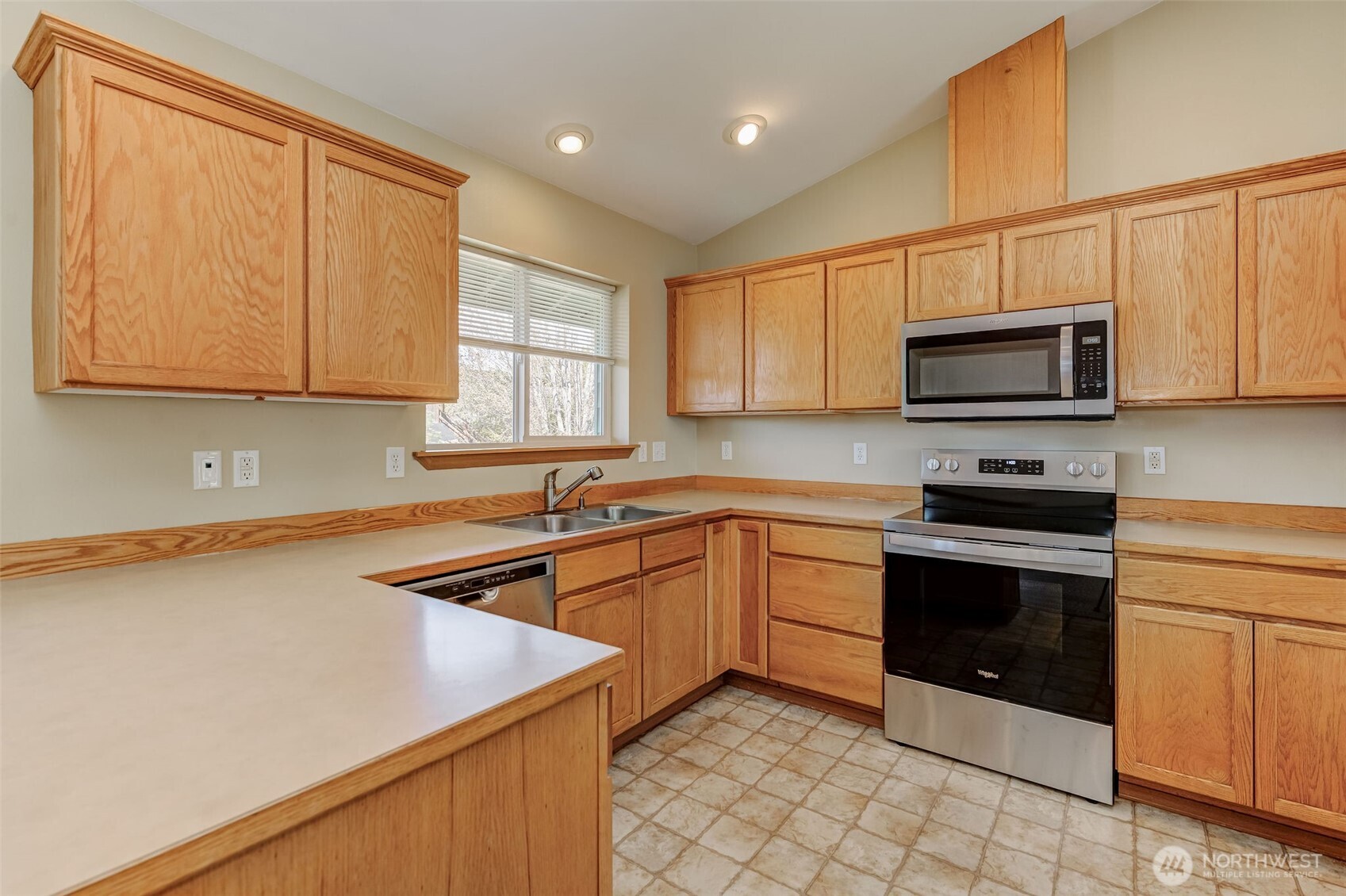 2316 Combine Street , East Wenatchee, WA 98802