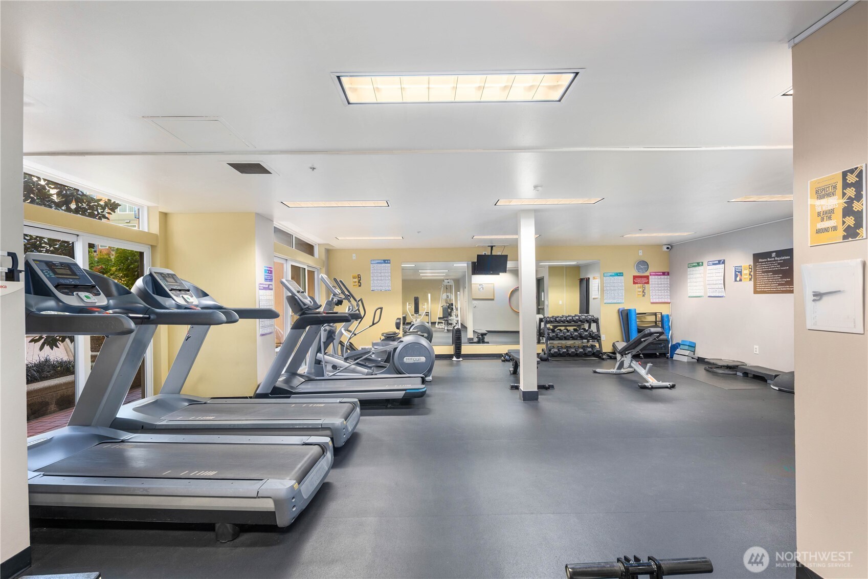 2415 2nd Avenue #349, Seattle, WA 98121
