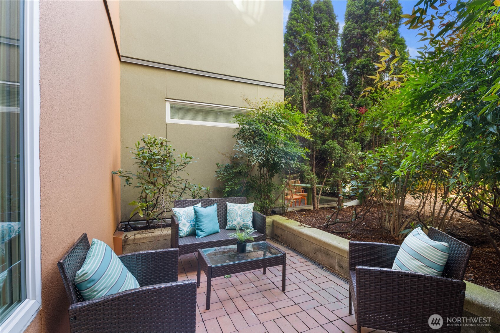2415 2nd Avenue #349, Seattle, WA 98121
