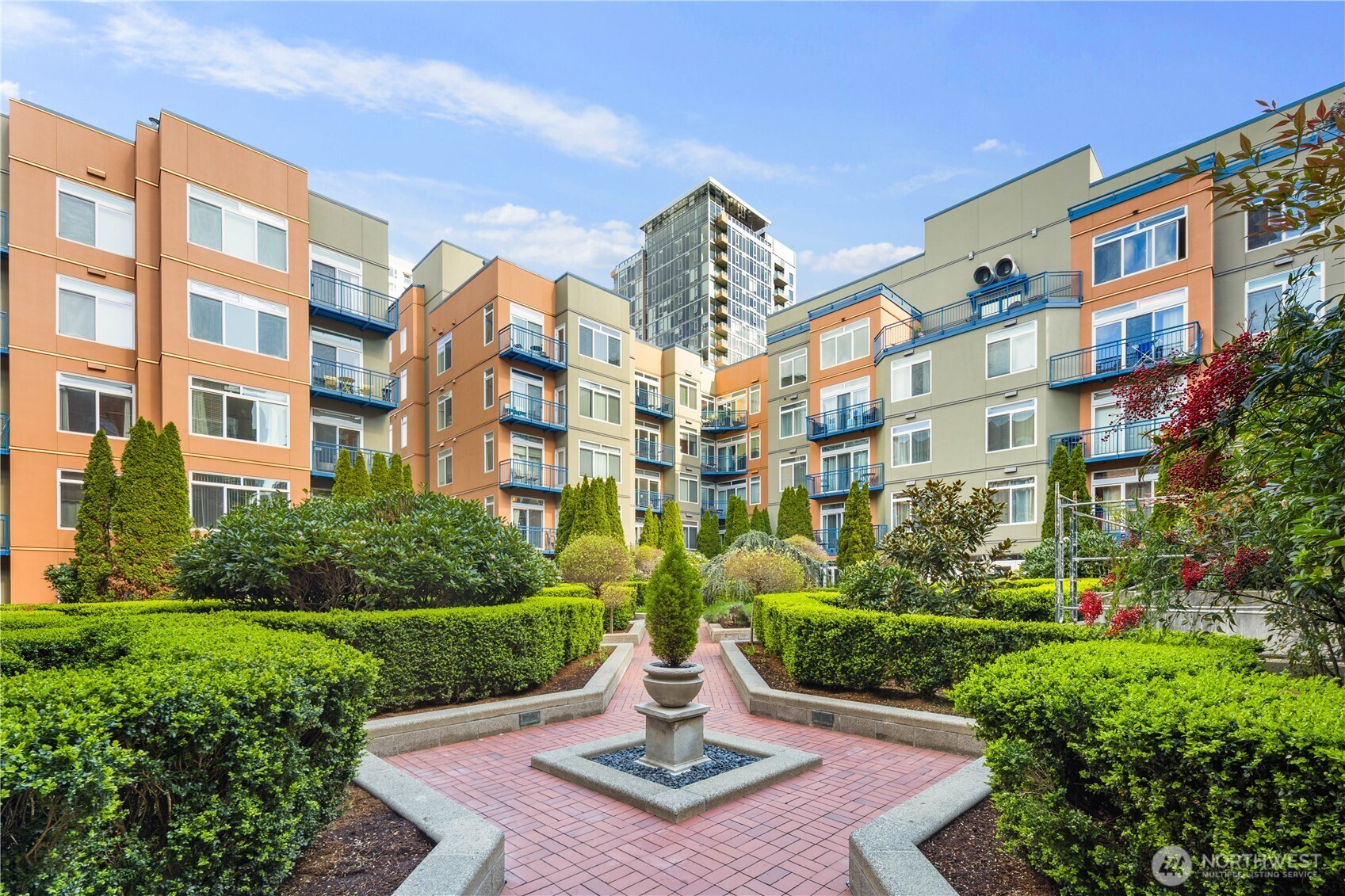 2415 2nd Avenue #349, Seattle, WA 98121