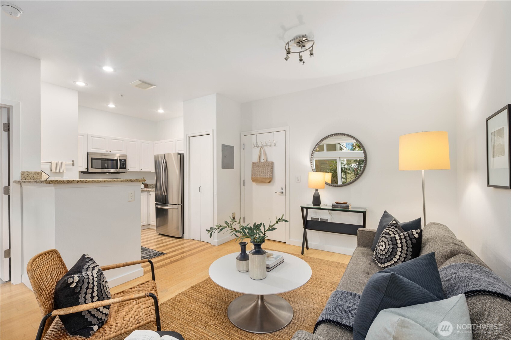 2415 2nd Avenue #349, Seattle, WA 98121