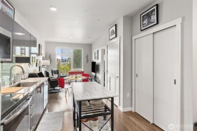 1085 103rd Avenue NE #311, Bellevue, WA 98004 - Photo 4
