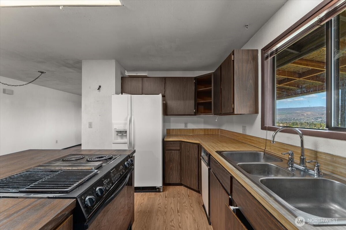 1531 Millerdale Avenue , Wenatchee, WA 98801