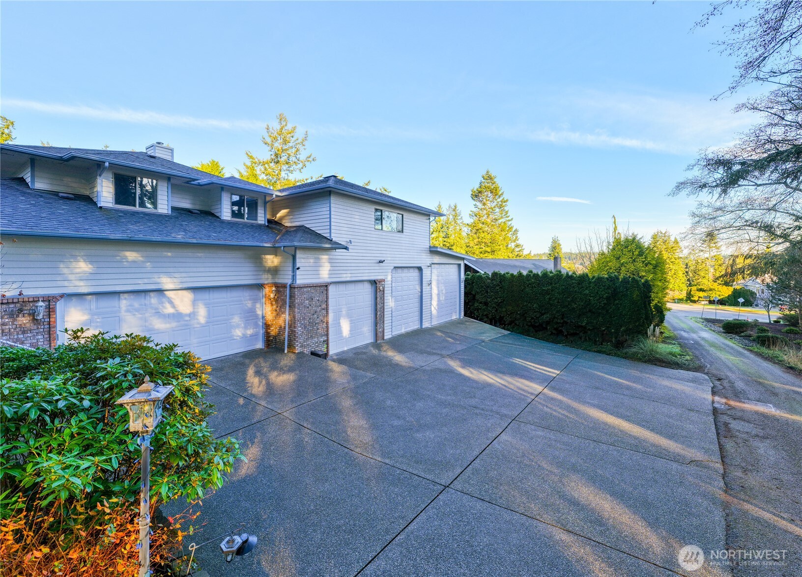2115 Fairway Lane , Oak Harbor, WA 98277-7117