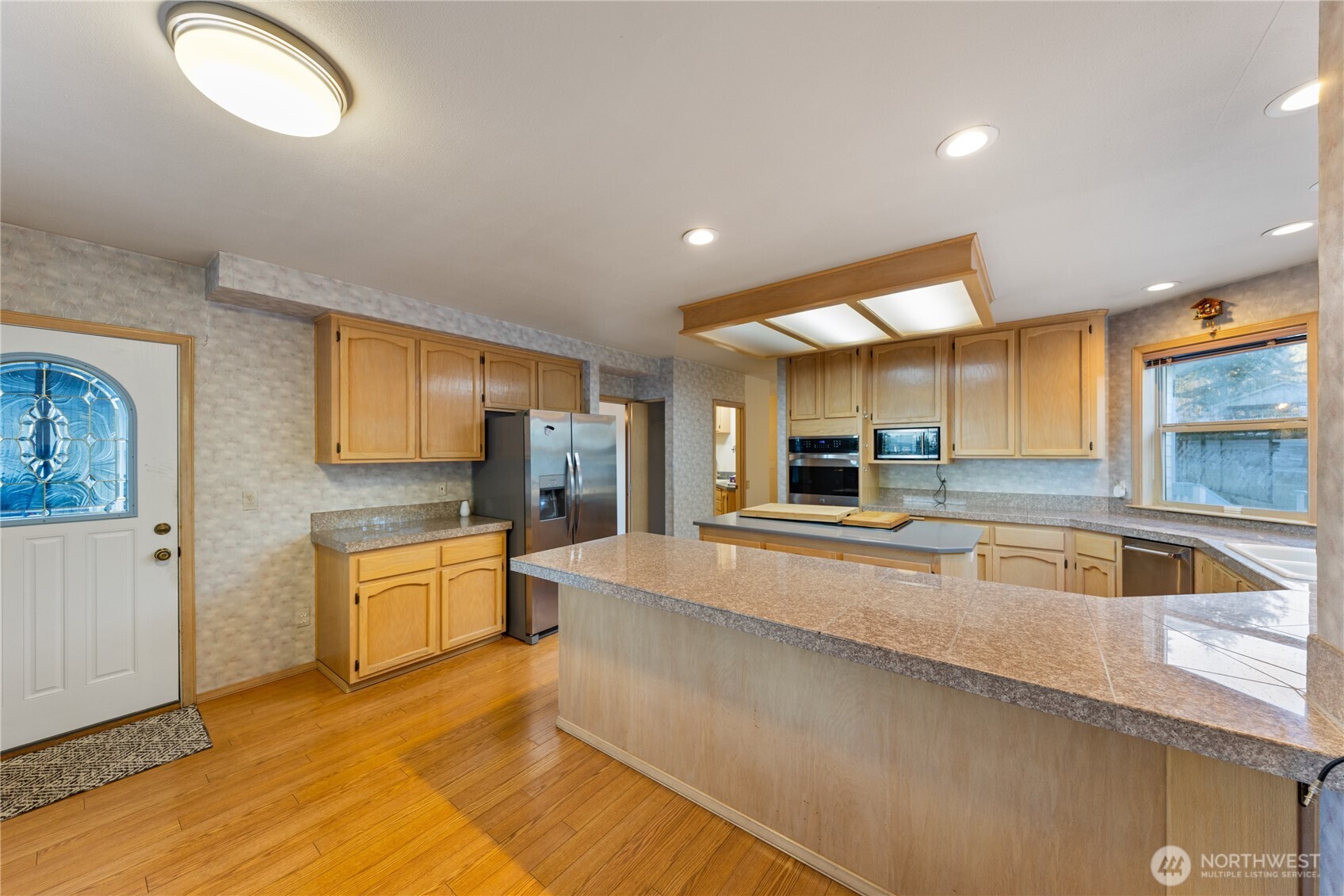 2115 Fairway Lane , Oak Harbor, WA 98277-7117