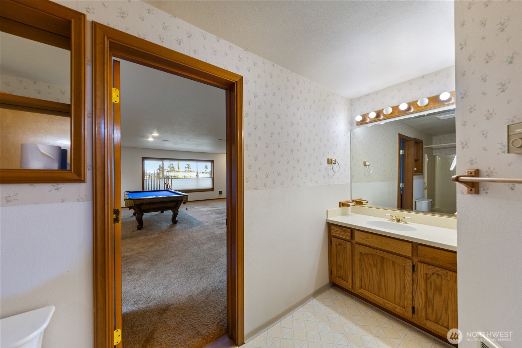 2115 Fairway Lane , Oak Harbor, WA 98277-7117