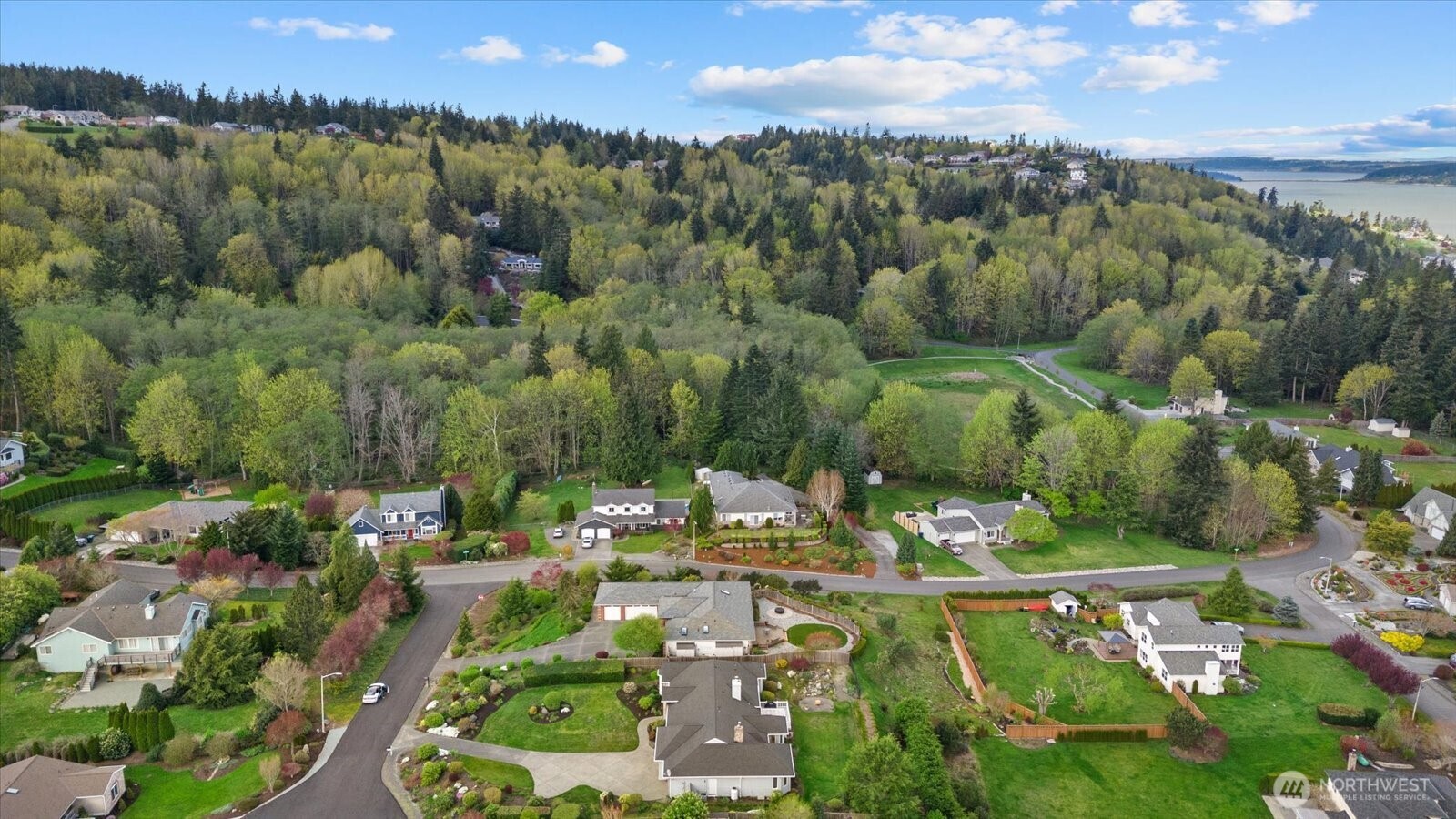 30 Chatham Place , Camano Island, WA 98282