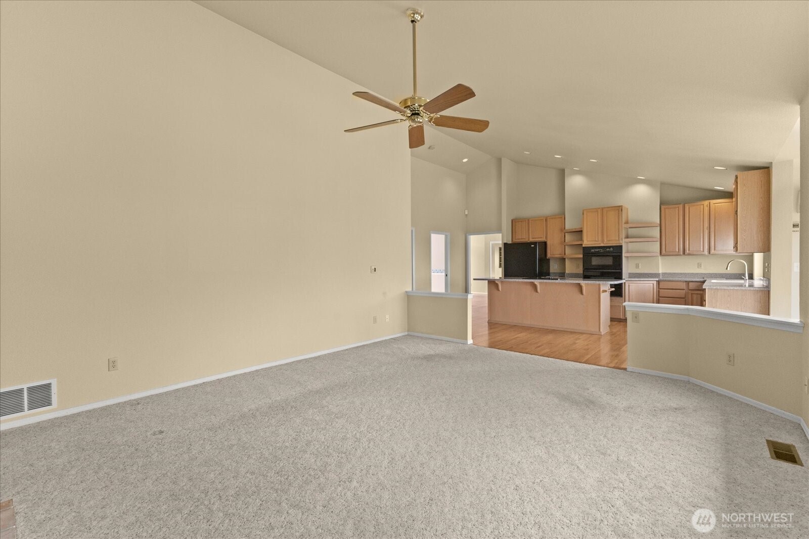30 Chatham Place , Camano Island, WA 98282