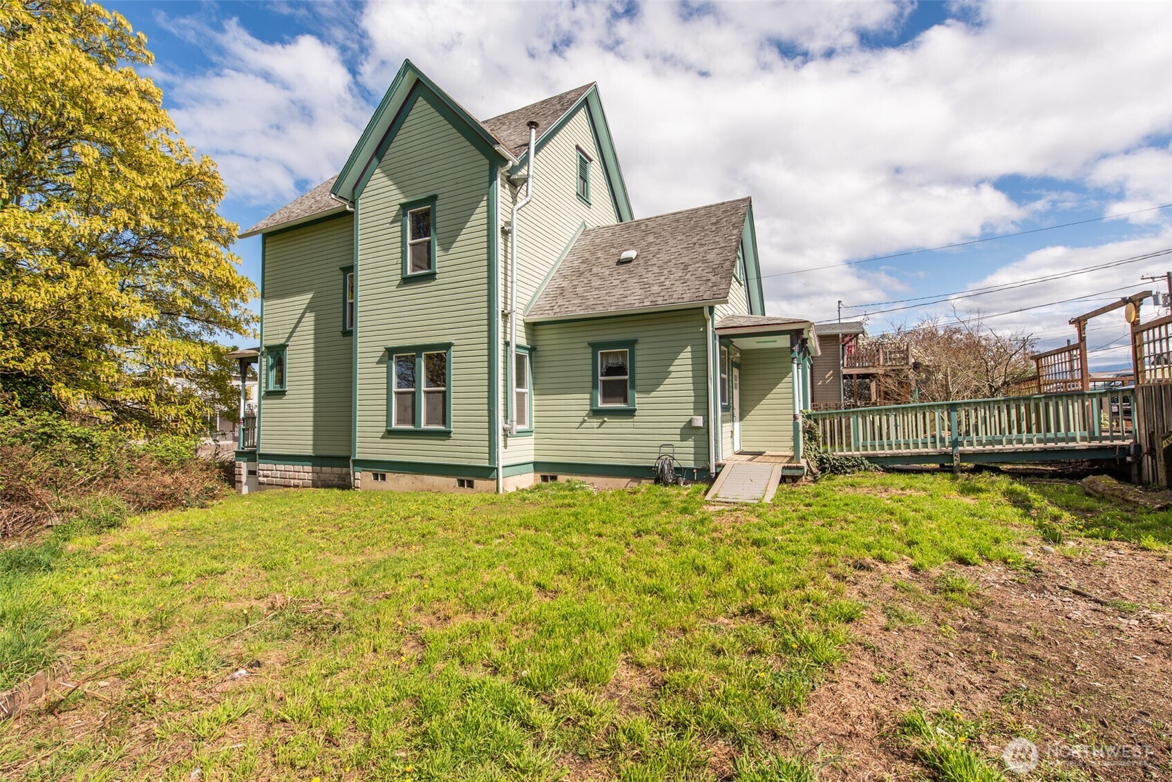 318 W 8th Street , Port Angeles, WA 98362