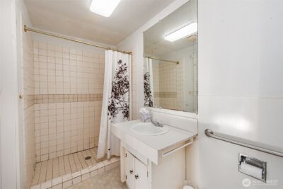 318 W 8th Street , Port Angeles, WA 98362 - Photo 23