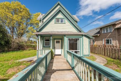 318 W 8th Street , Port Angeles, WA 98362 - Photo 6
