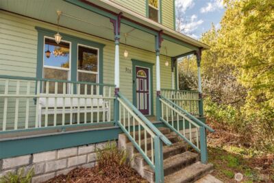 318 W 8th Street , Port Angeles, WA 98362 - Photo 10