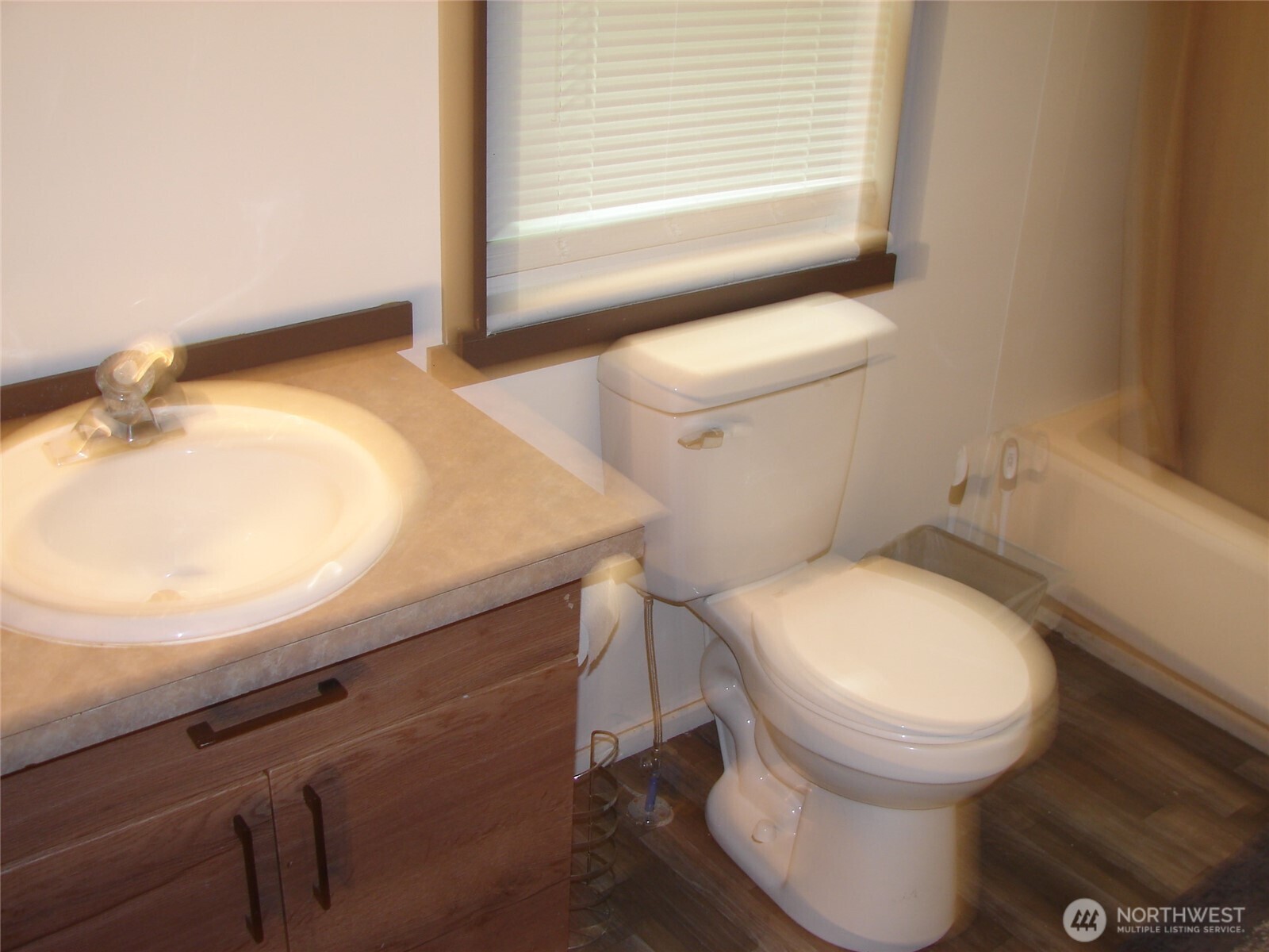 900 29th Avenue S #C-8, Auburn, WA 98002