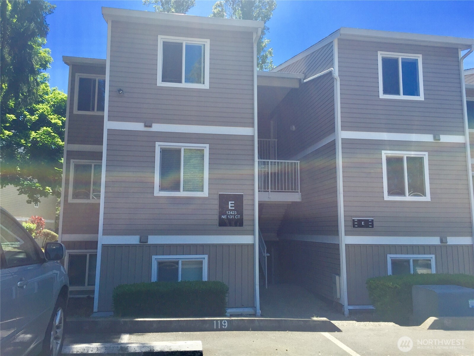 12423 NE 131st Court #E 306, Kirkland, WA 98034