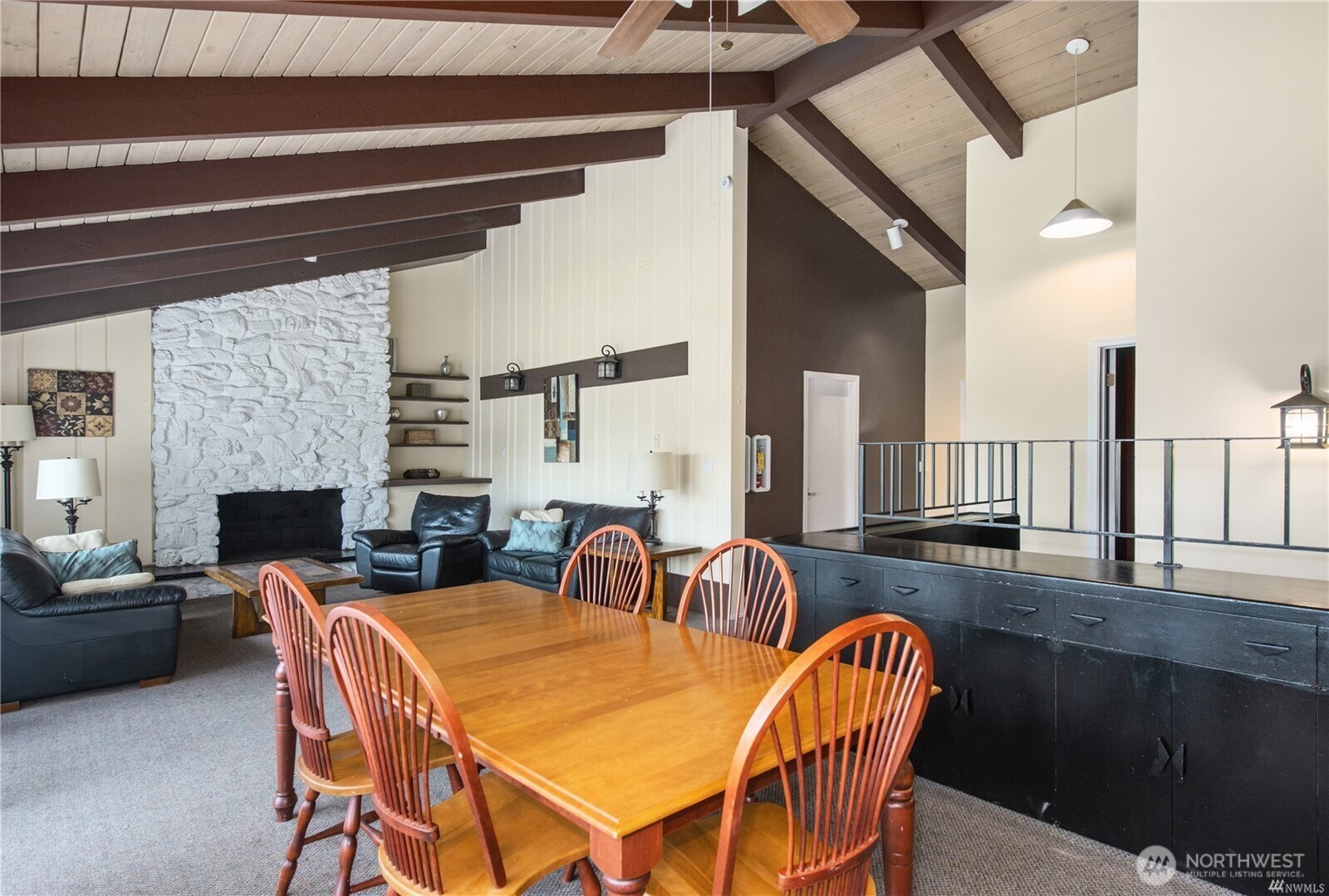 12423 NE 131st Court #E 306, Kirkland, WA 98034