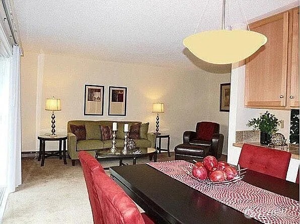 12423 NE 131st Court #E 306, Kirkland, WA 98034