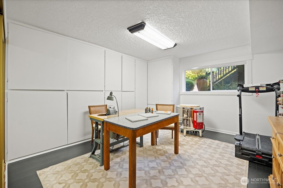 8014 SE Middle Way , Vancouver, WA 98664