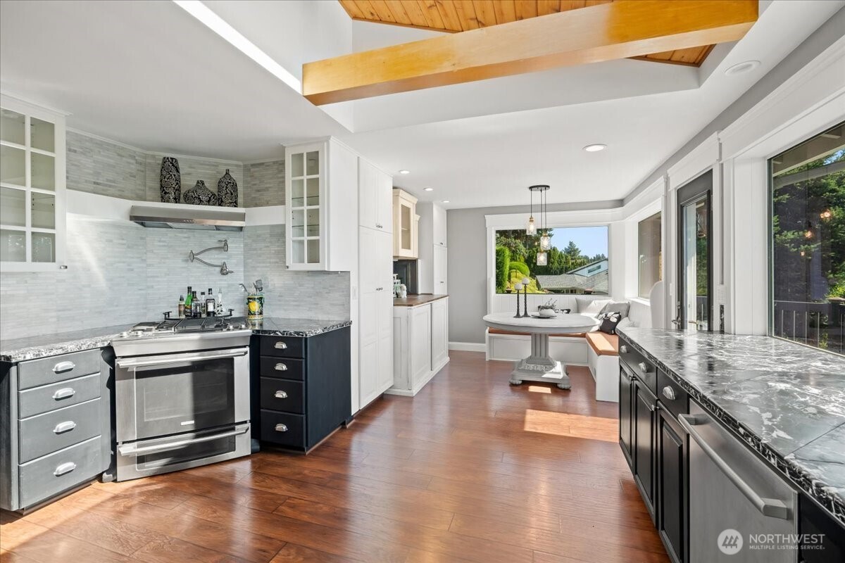 8014 SE Middle Way , Vancouver, WA 98664