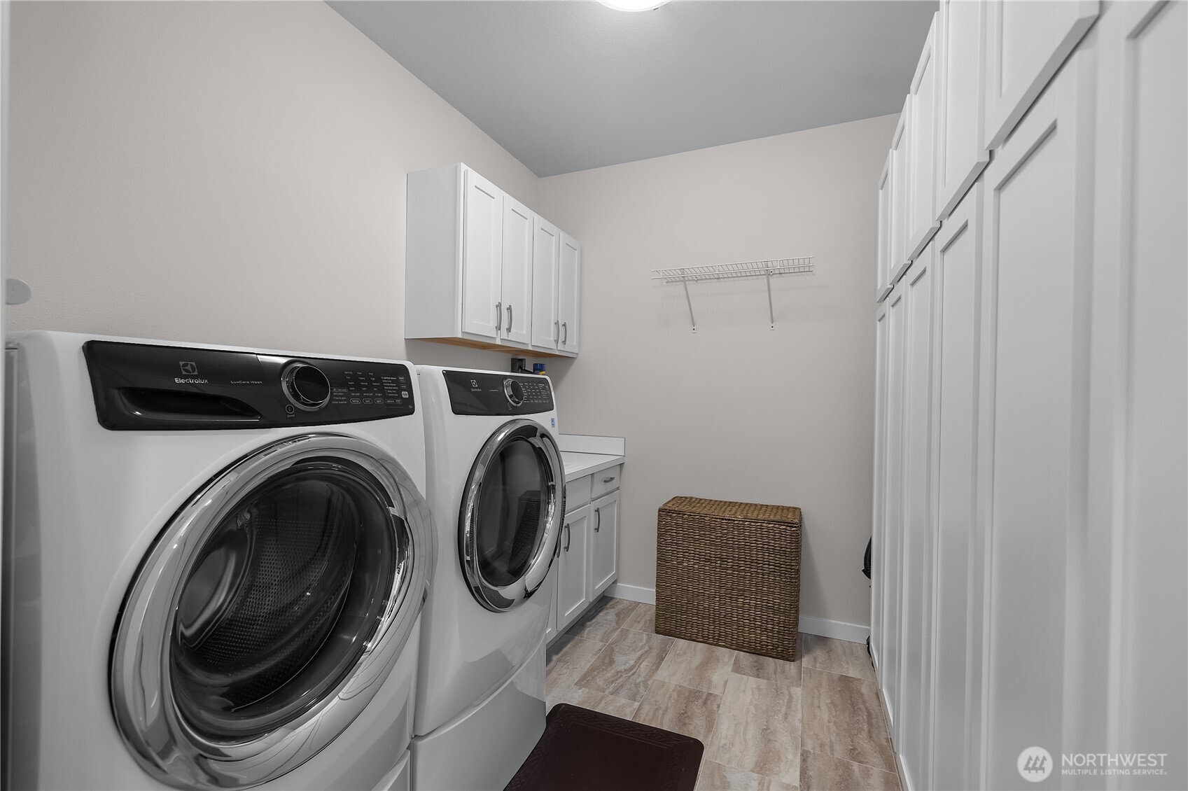 111 E Country Club Drive N, Union, WA 98592