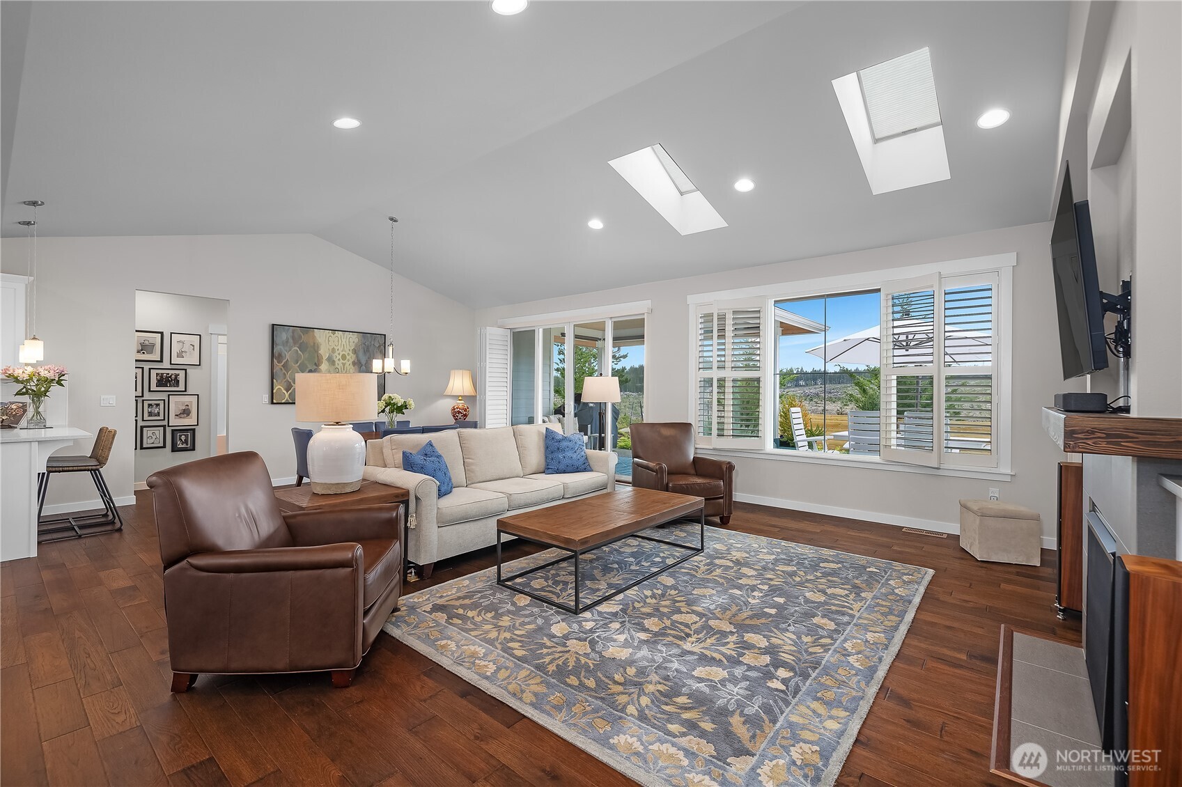 111 E Country Club Drive N, Union, WA 98592