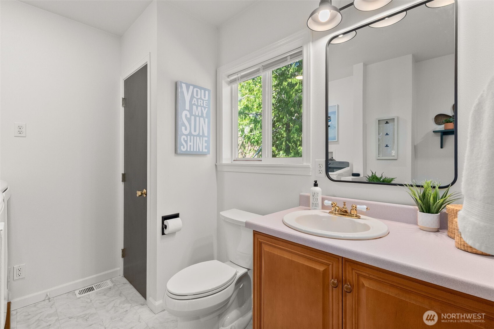 1521 Summit Lake Shore Road NW, Olympia, WA 98502