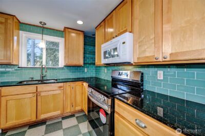 5614 170th Place SW, Lynnwood, WA 98037 - Photo 7