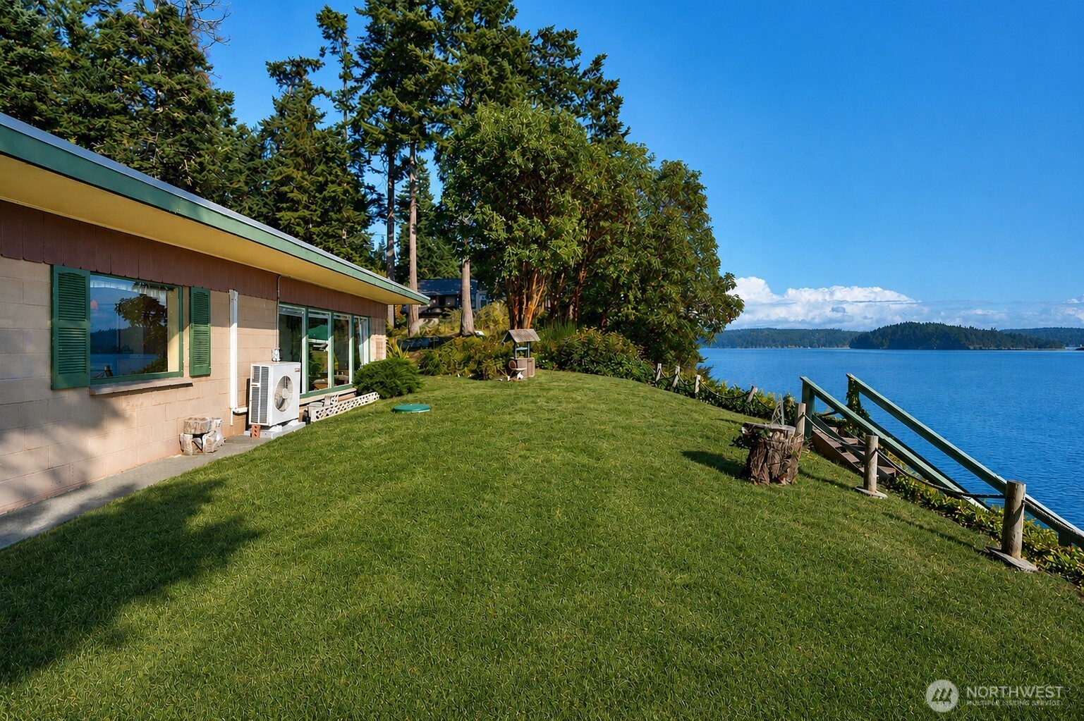 6860 Salmon Beach Road S, Anacortes, WA 98221