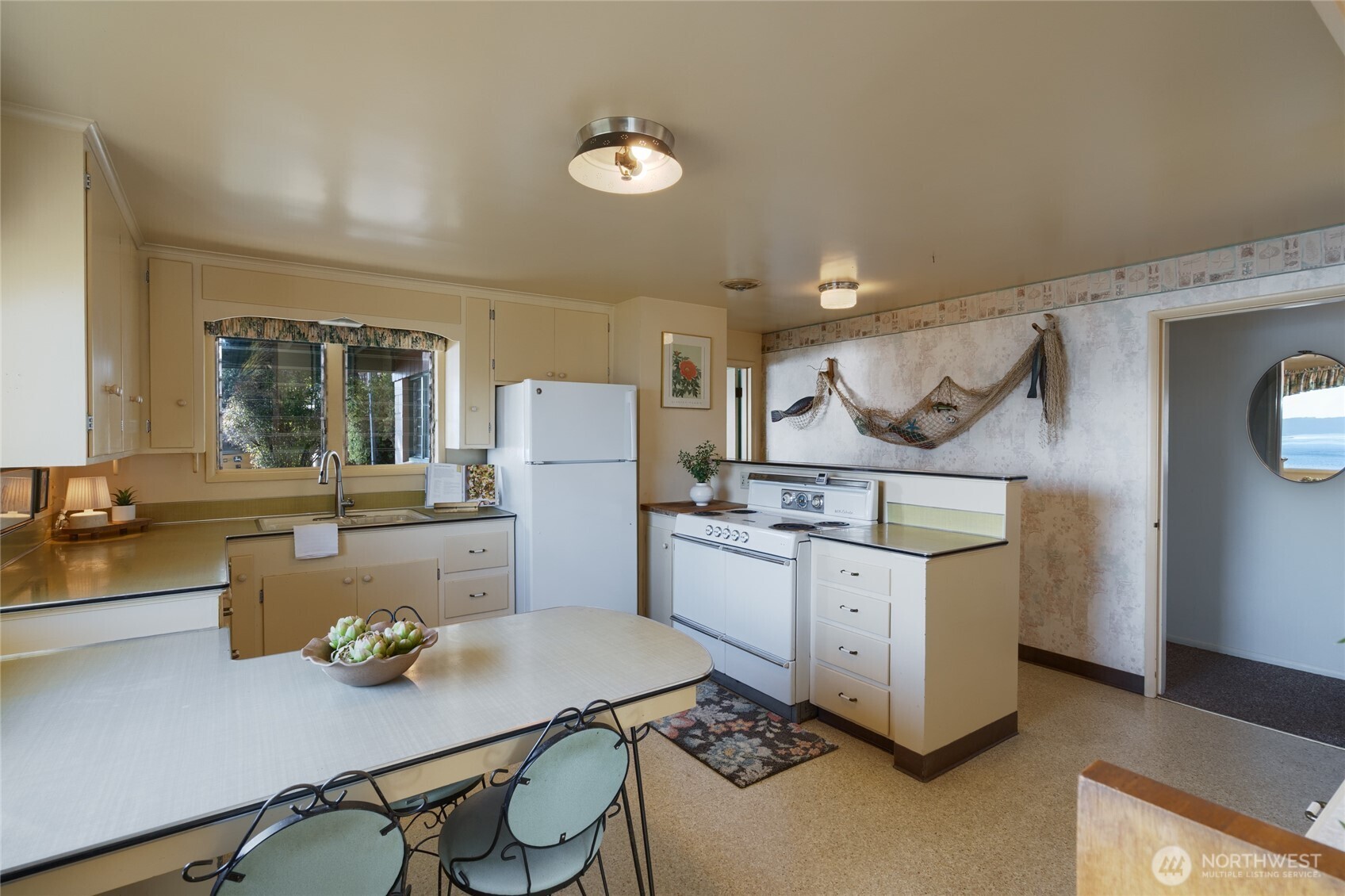 6860 Salmon Beach Road S, Anacortes, WA 98221