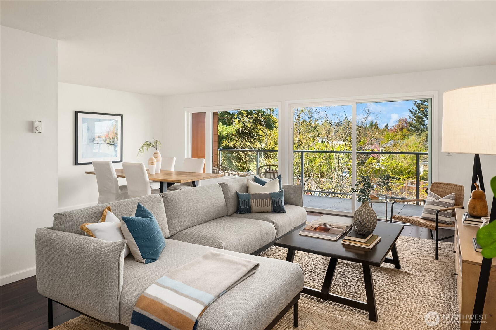 2501 Canterbury Lane E #322, Seattle, WA 98112