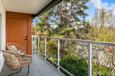 2501 Canterbury Lane E #322, Seattle, WA 98112 - Photo 13