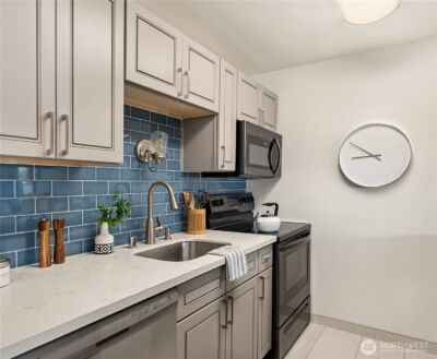 2501 Canterbury Lane E #322, Seattle, WA 98112 - Photo 15