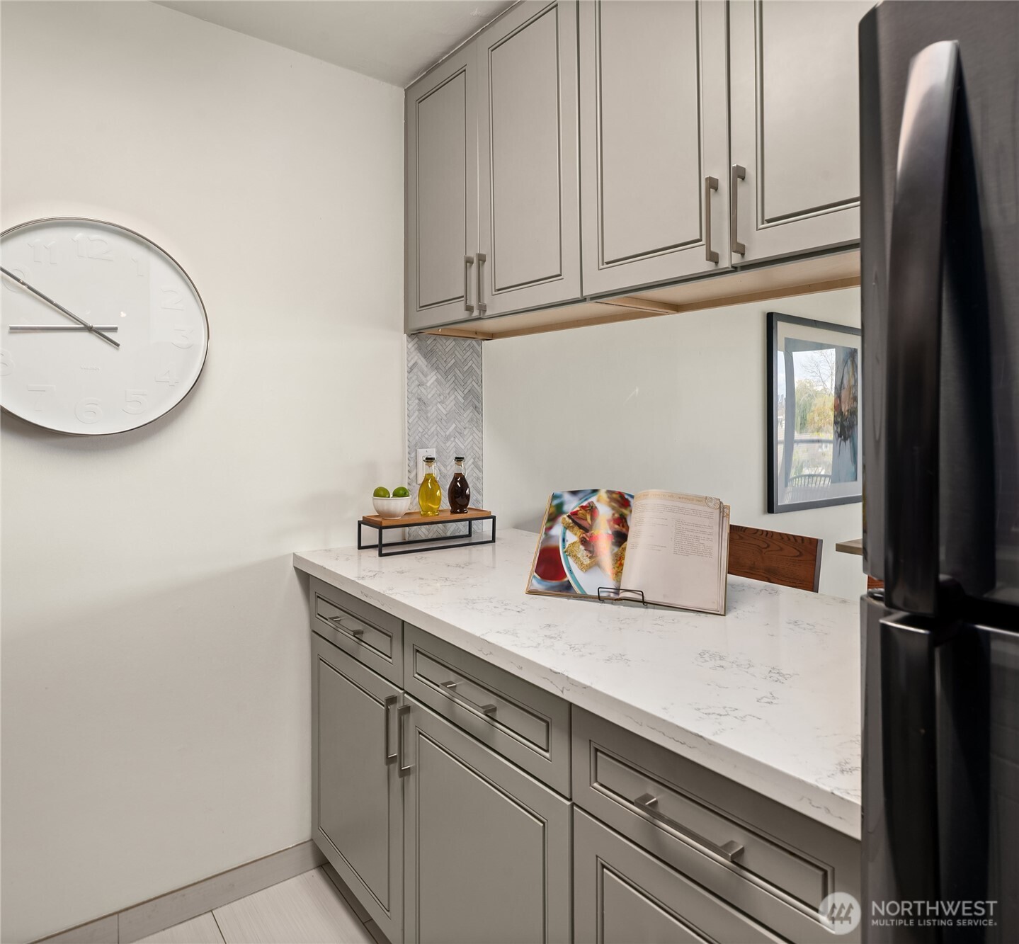2501 Canterbury Lane E #322, Seattle, WA 98112