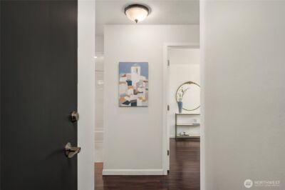 2501 Canterbury Lane E #322, Seattle, WA 98112 - Photo 2