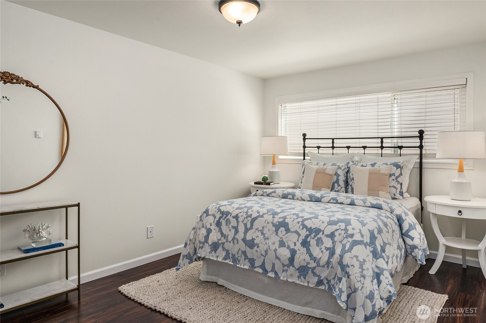 2501 Canterbury Lane E #322, Seattle, WA 98112