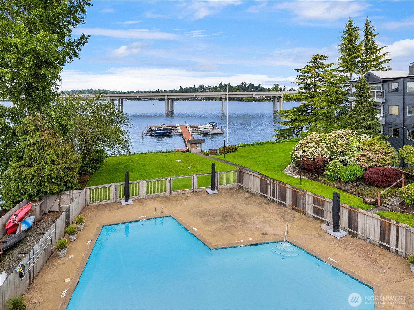 2501 Canterbury Lane E #322, Seattle, WA 98112
