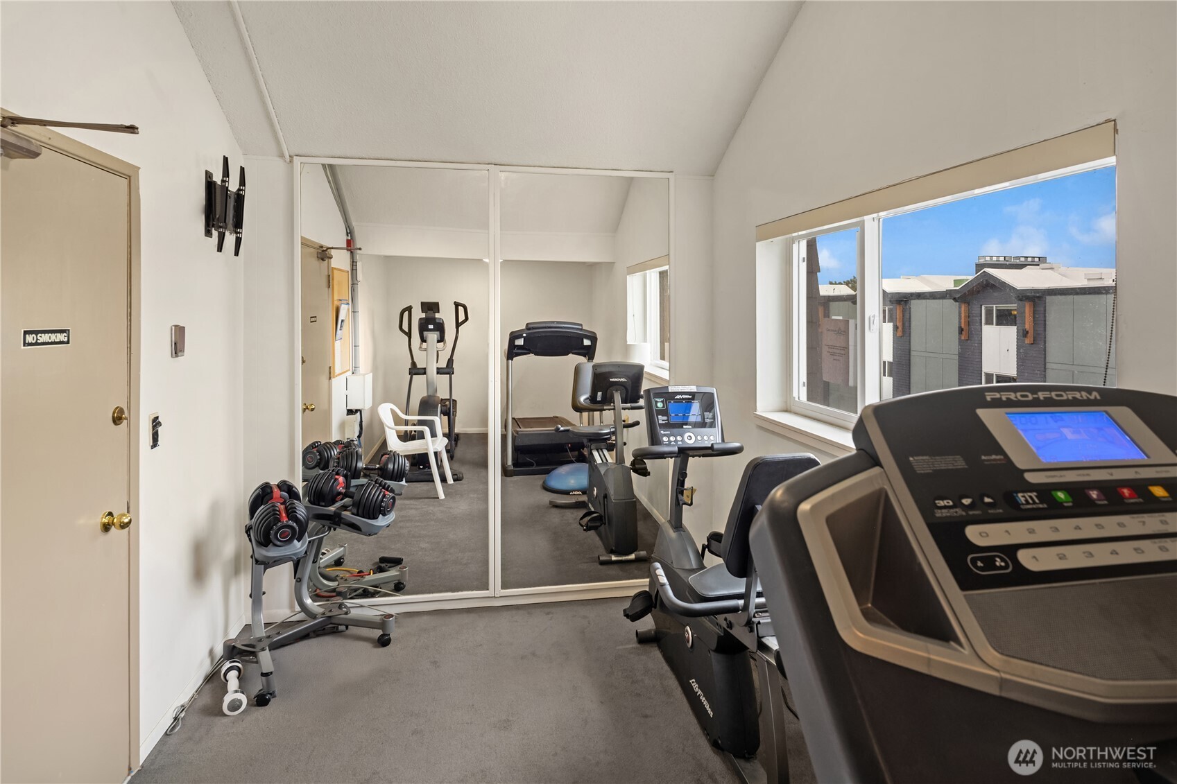 2501 Canterbury Lane E #322, Seattle, WA 98112