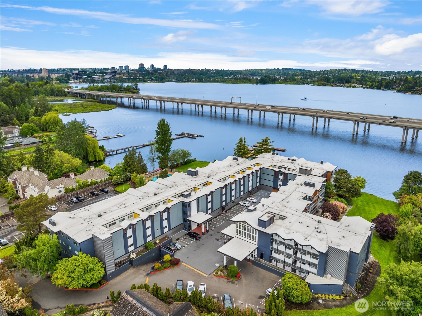 2501 Canterbury Lane E #322, Seattle, WA 98112