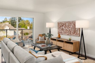 2501 Canterbury Lane E #322, Seattle, WA 98112 - Photo 4