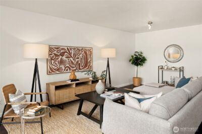 2501 Canterbury Lane E #322, Seattle, WA 98112 - Photo 8