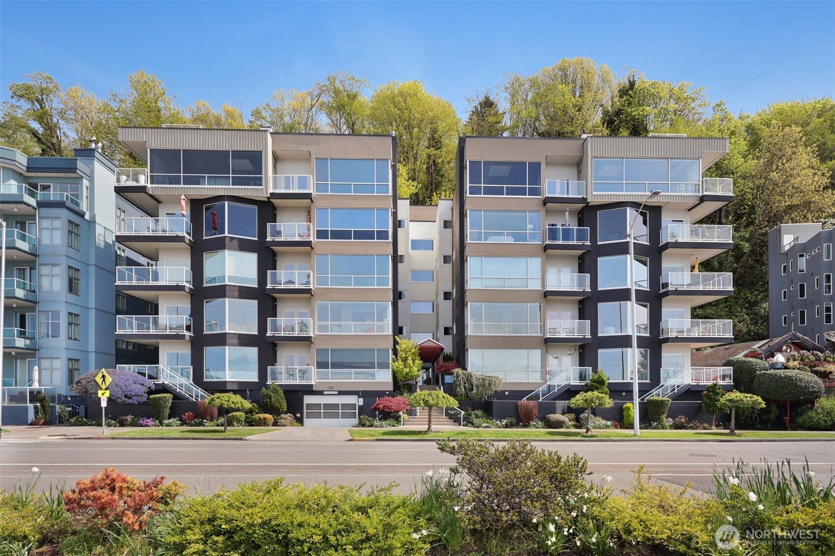 1388 Alki Avenue SW #402, Seattle, WA 98116