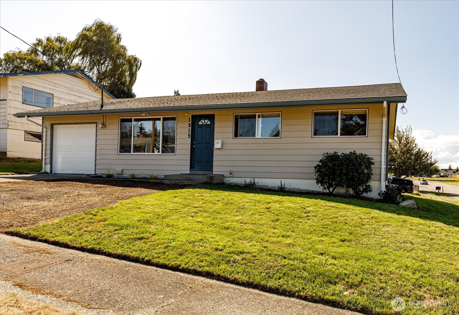 1515 NE 3rd Avenue , Oak Harbor, WA 98277