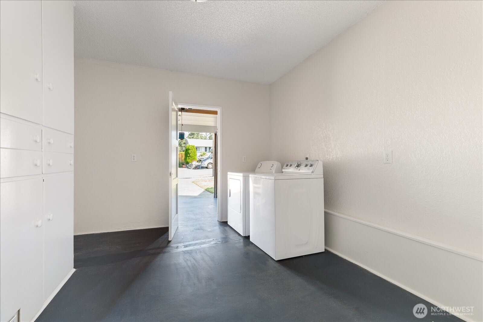 1515 NE 3rd Avenue , Oak Harbor, WA 98277