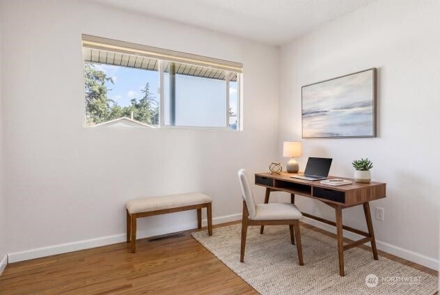 1515 NE 3rd Avenue , Oak Harbor, WA 98277