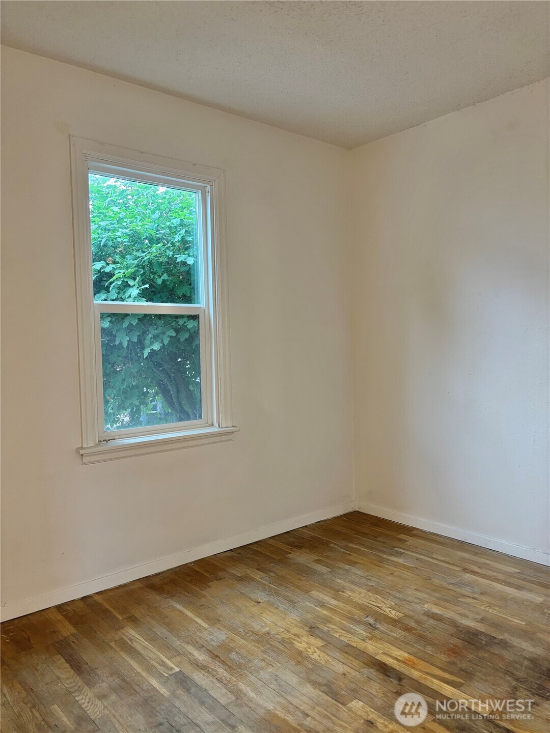 2207 W Spruce Street , Moses Lake, WA 98837